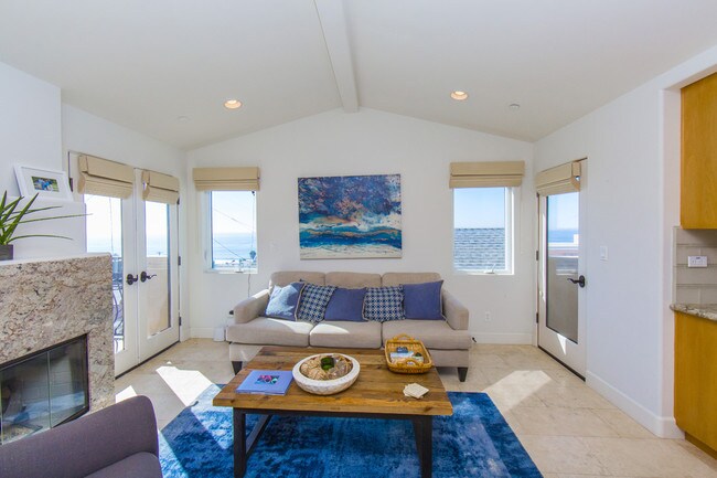 Building Photo - 221 Shell St