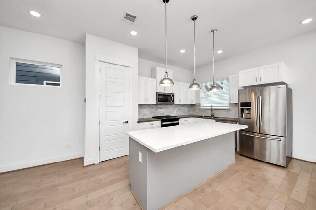 Foto del edificio - 4623 Cochran St