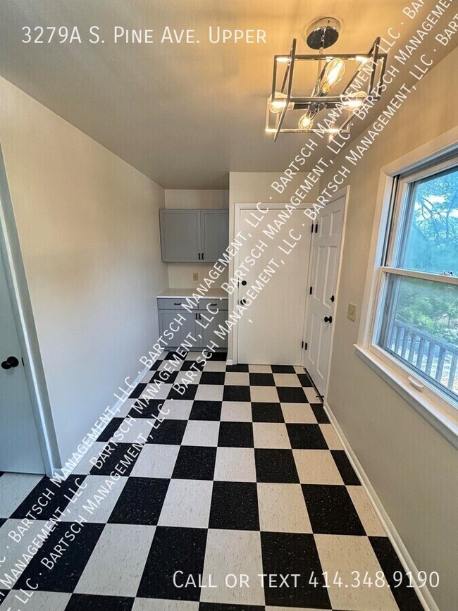 Foto del edificio - 3279 S Pine Ave