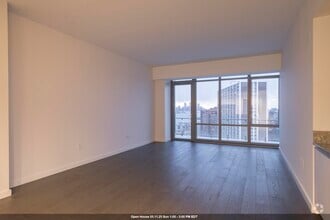 Building Photo - 320 Adolphus Ave
