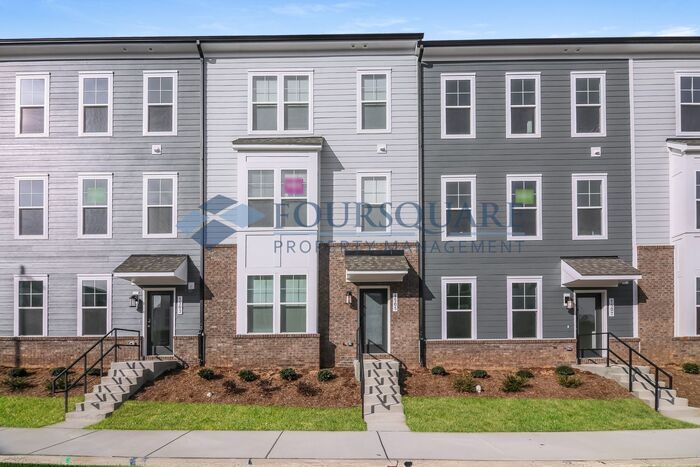 Foto principal - New Three StoryTownhome | Entry Level Gues...