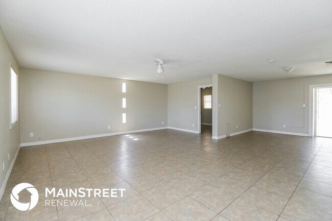 Foto del edificio - 6232 W Rose Ln