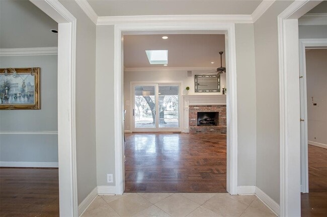 Building Photo - 11132 Westmere Cir