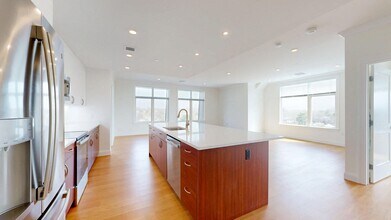 Interior Photo - The Franklin at Hancock Village