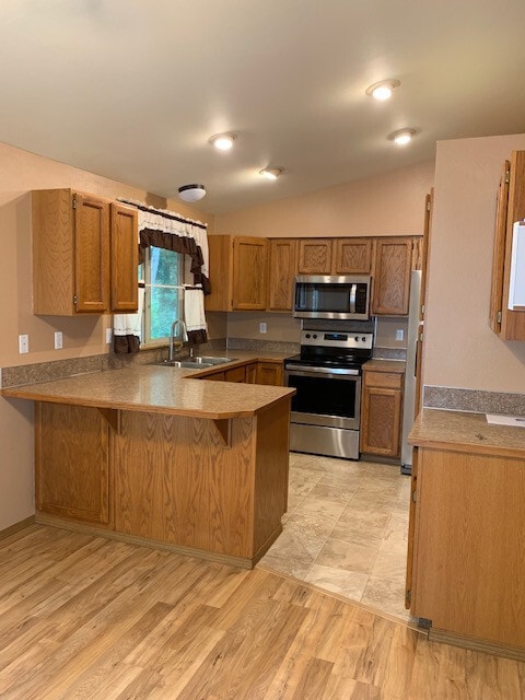 Building Photo - Spacious Open Layout 3 bedroom, 2 bath Rambler in Clearwood!