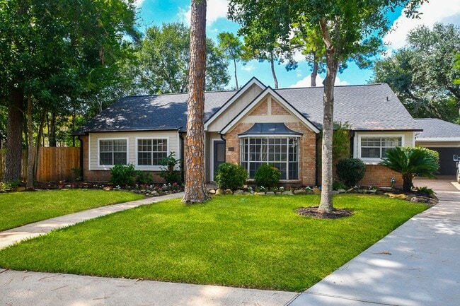 Building Photo - 1006 White Sands Rd