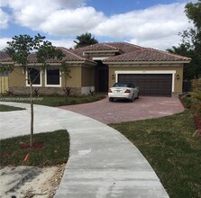 Building Photo - 14831 SW 33rd Terrace