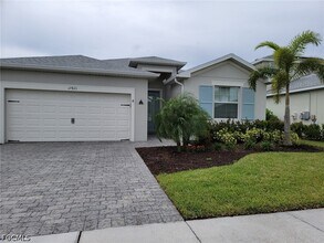 Building Photo - 17821 Corkwood Bend Trail