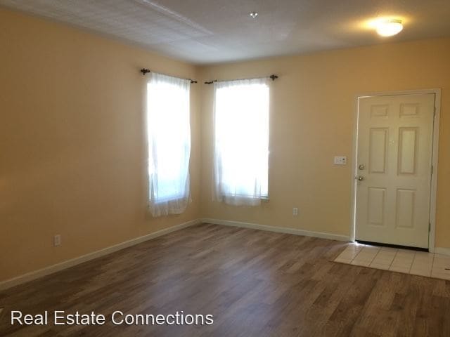 Building Photo - 4175 Renaissance Dr