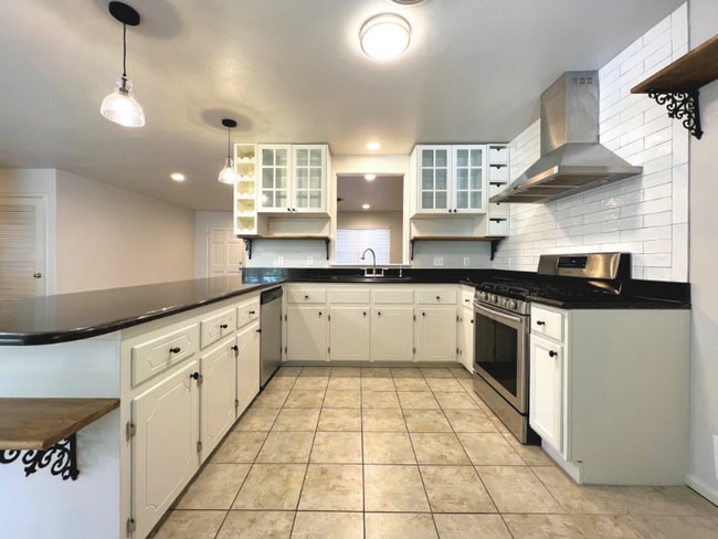 Foto del edificio - 617 Dunaway Ln