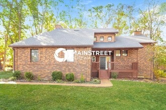 Building Photo - 413 Southwinds Dr