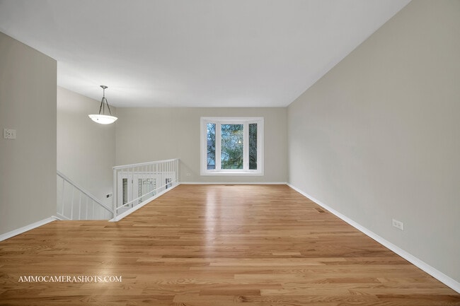 Building Photo - 1105 Greensfield Dr