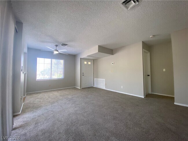 Building Photo - 4805 Nara Vista Way