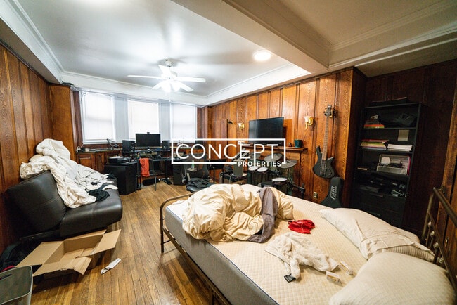 Building Photo - 52 Fenway