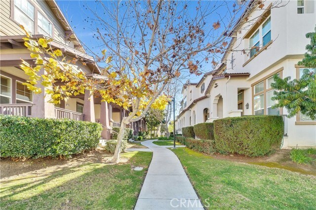 Foto del edificio - 2112 Owens Dr