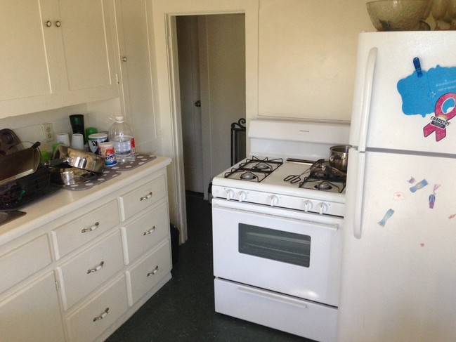 Kitchen - Market Street Apartments