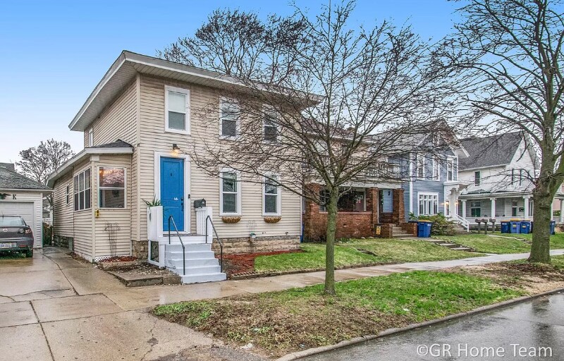Foto principal - 509 Coit Ave NE