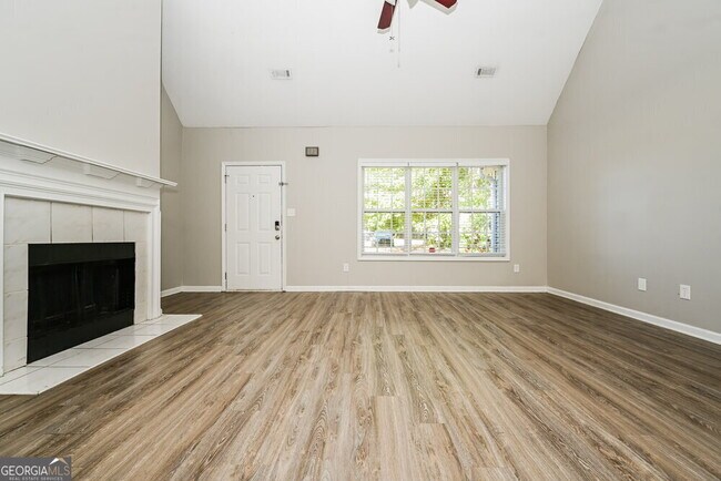 Foto del edificio - 195 Pecan Ridge Dr