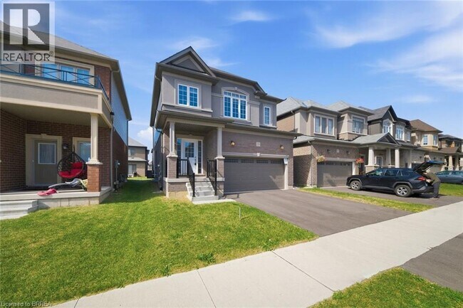 Building Photo - 19 Tooker Dr