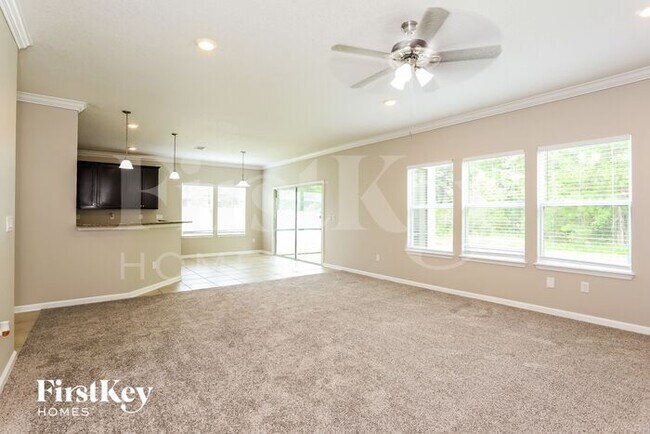 Foto del edificio - 15793 Rachel Creek Dr
