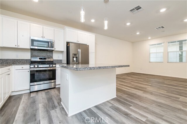 Foto del edificio - 5901 Oatfield Ave