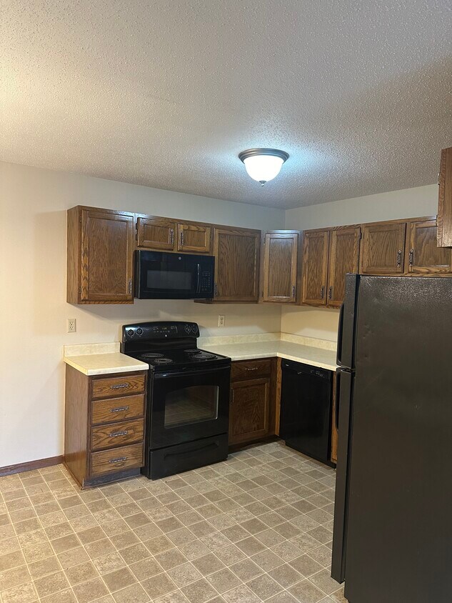 Foto principal - 2314 30th Ave S