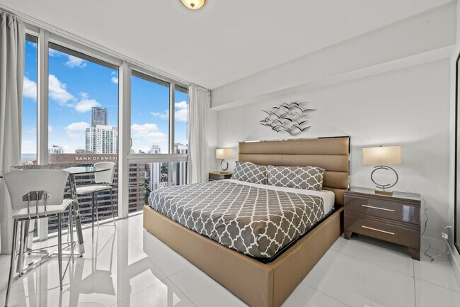 Foto del edificio - 485 Brickell Ave