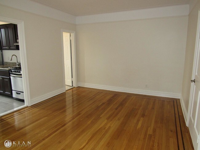 Building Photo - 4308 40th St