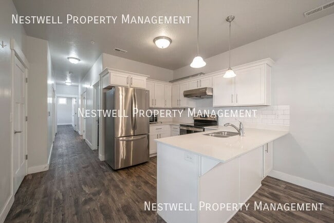 Building Photo - 13092 S Tortola Dr
