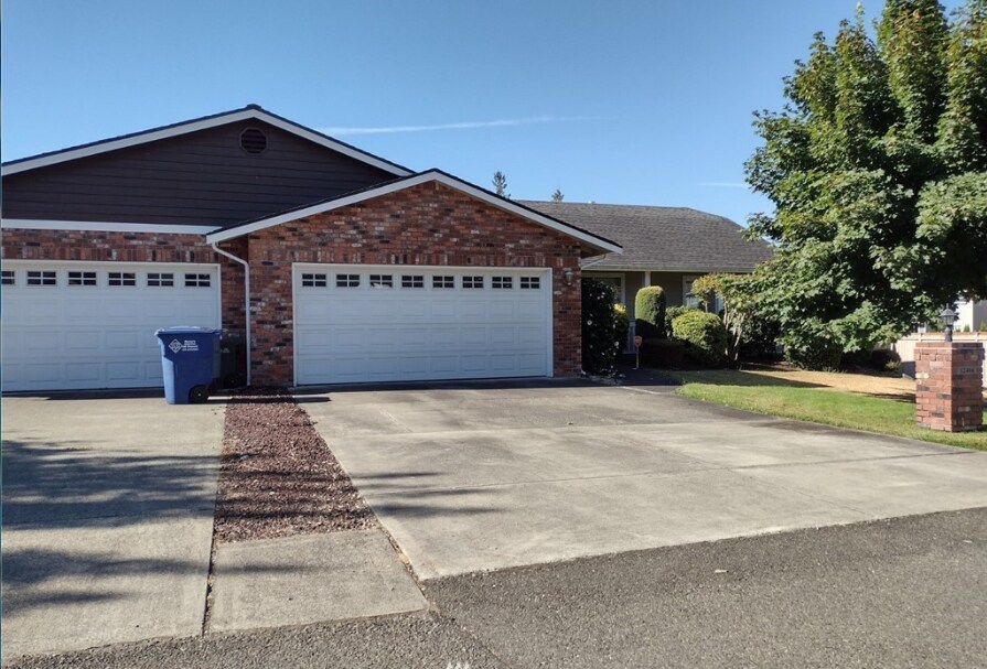 12502 132nd Street Ct E, Puyallup, WA 98374 Townhome Rentals in