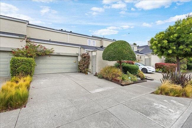 Photo - 2063 Whitehall Pl House