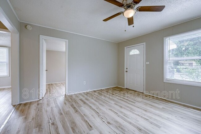 Building Photo - 3 Belmo Dr