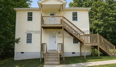 Building Photo - 14109 Red House Rd