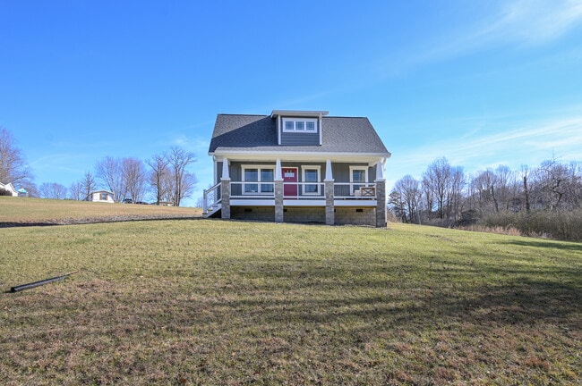 Building Photo - 105 Bobby Ridge Dr