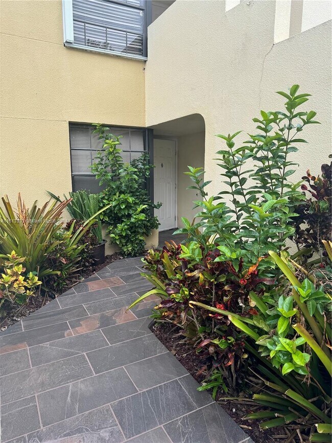 Building Photo - 12992 SW 88th Ln