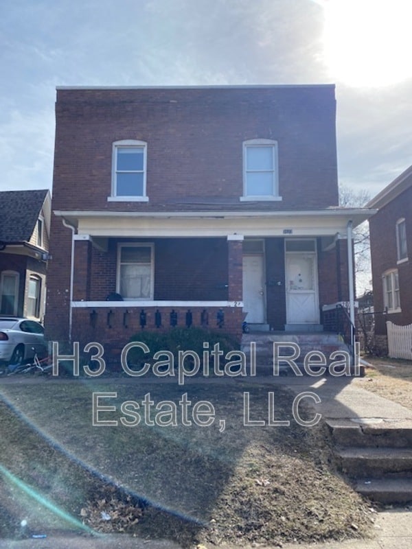 Building Photo - 2022 Cleveland Blvd