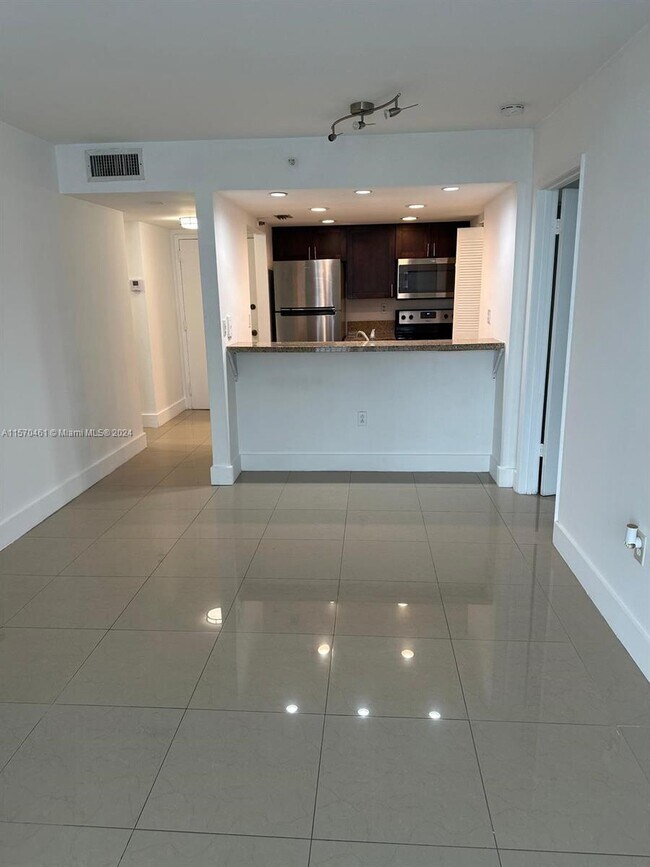 Foto del edificio - 800 N Miami Ave