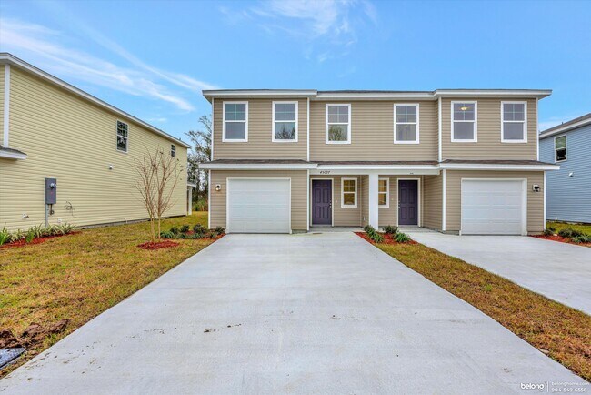 Foto del edificio - 45097 Red Brick Dr