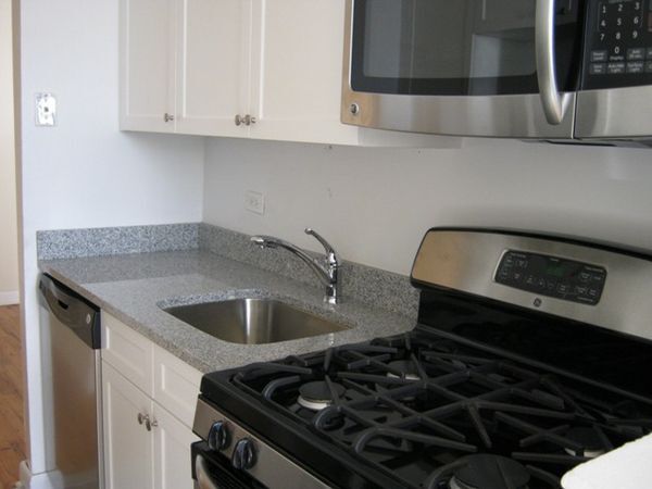 Foto principal - 98-05 67th Ave