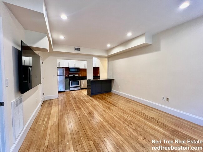 Photo - 69 Babcock St Apartment