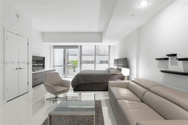 Foto del edificio - 851 NE 1st Ave