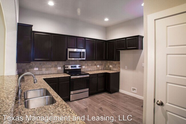 Building Photo - 3 br, 2.5 bath House - 119 Lakeview Ct