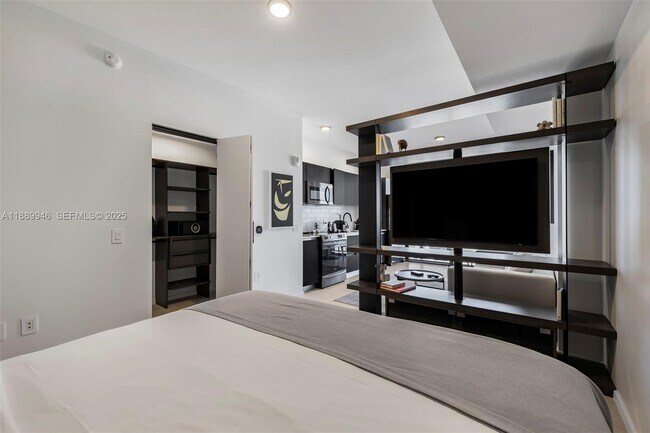 Foto del edificio - 398 NE 5th St