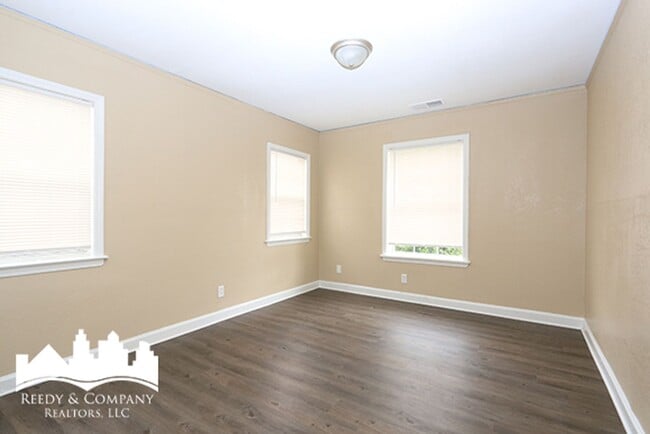 Foto del edificio - 2785 Ketchum Rd