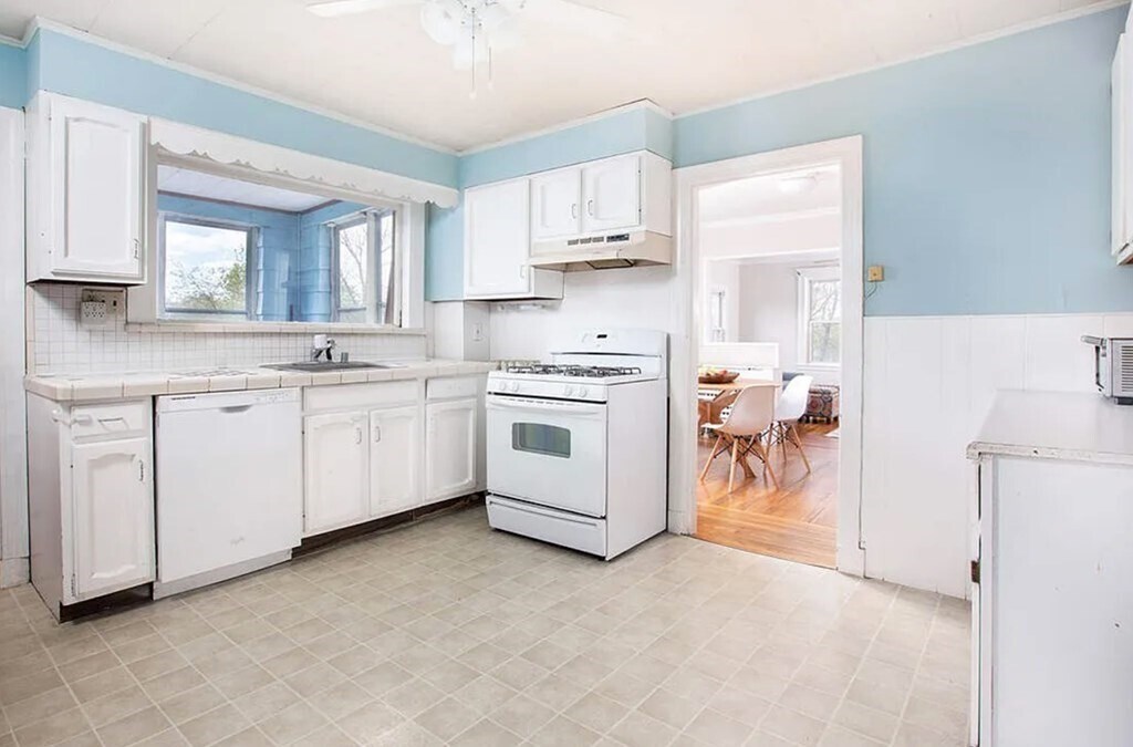 107 Shore Dr Unit 2, Somerville, MA 02145 Apartments in Somerville