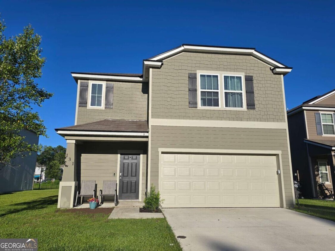 Foto principal - 131 Ashwood Cir