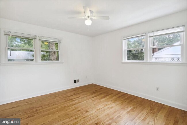 Foto del edificio - 1702 Franwall Ave