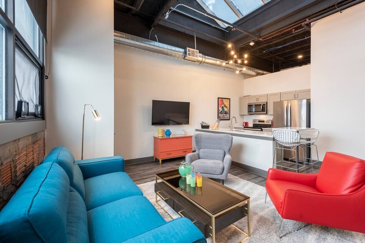 Foto principal - 1827 East Ave