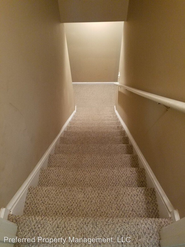Foto del edificio - 5 br, 3.5 bath House - 12115 Kingswood Blvd