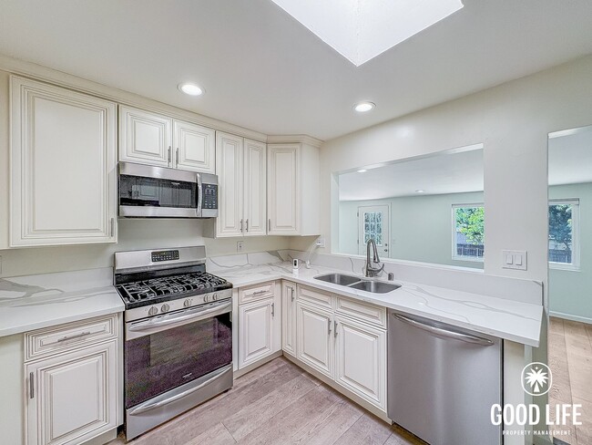 Building Photo - SD: 3BD/2BA Home in Oceanside with Private Backyard, Wood-Burning Stove & In-Unit Laundry